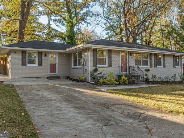 1395 Dennis Dr, Decatur, GA 30032