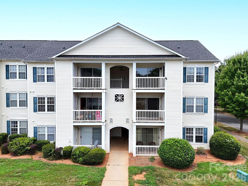1st image of 3965 Mohawk Ct