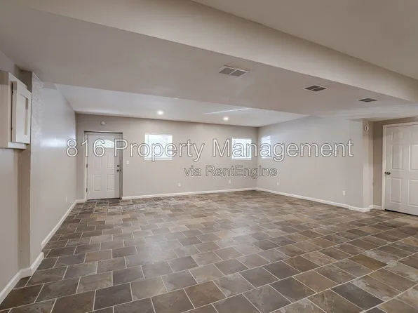 8720 E Winner Rd, Independence, MO