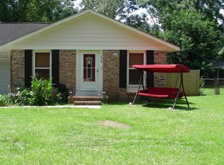 229 Tupperway Dr, Summerville, SC 29483
