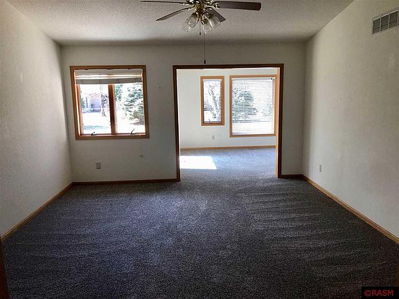 5th image of 1862 E Welco Dr
