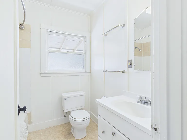 829 Healdsburg Ave — Photo 6