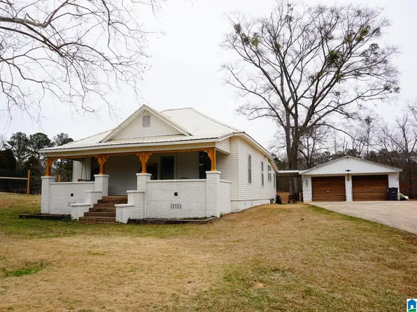 1379 Virginia Ln, Bessemer, AL 35023