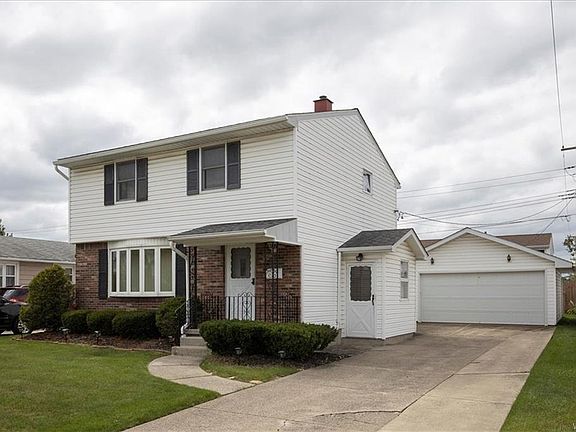 3rd image of 84 Karen Ln
