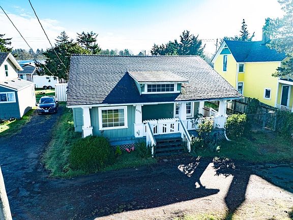 2nd image of 4506 Pacific Way