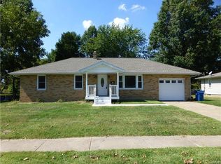 411 Albers Pl, Bethalto, IL
