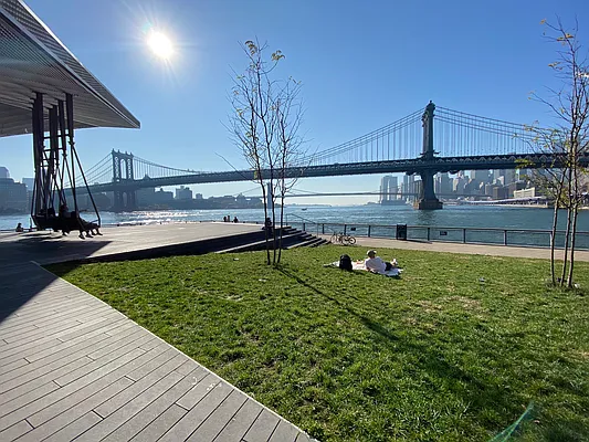 Rented by Compass | media 10