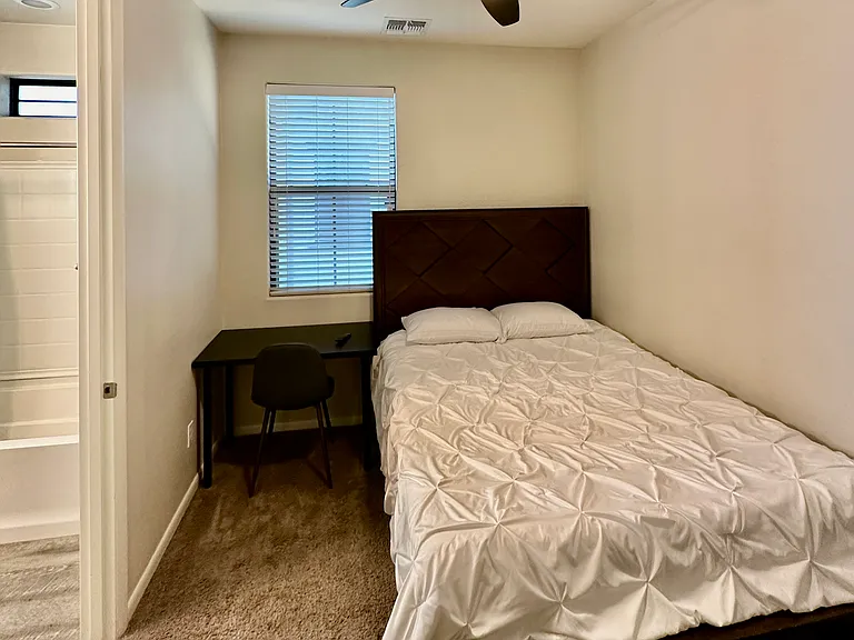 2090 S Dorsey Ln #1033 — Photo 18