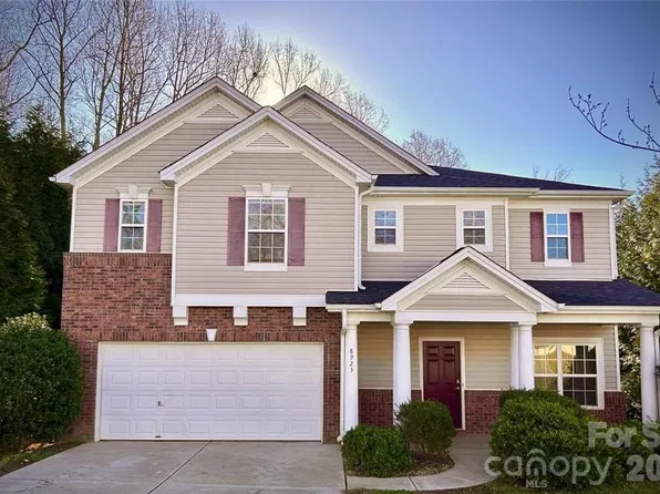 8923 Driftwood Commons Ct, Mint Hill, NC 28227