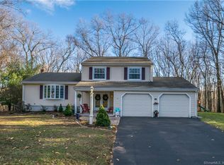 86 Joan Cir, Manchester, CT 06040