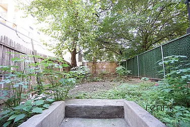 Rented by Rennit Inc.