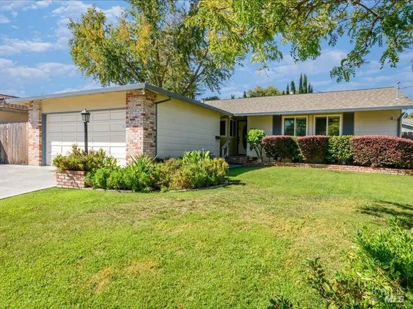 2431 Norton Street, Napa, CA 94558