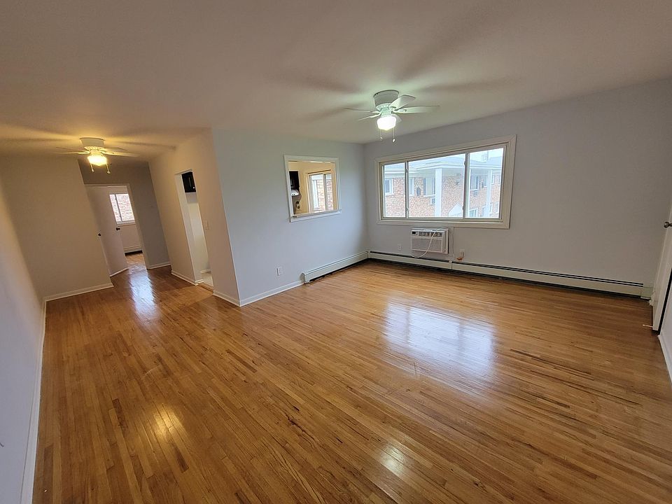 Living/Dining