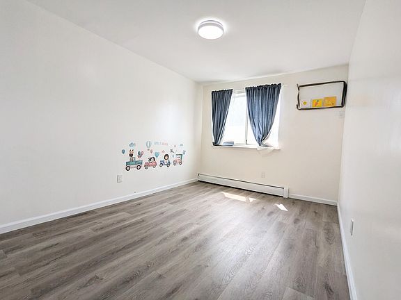 5th image of 1456 121st St Floor 3