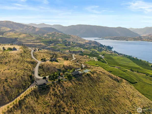 340 Hawks Meadow Road, Chelan, WA 98816