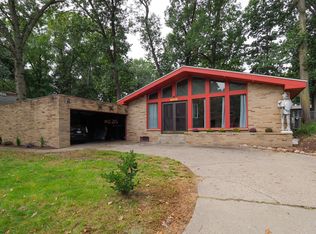 7640 Primrose Ln, Portage, MI 49024