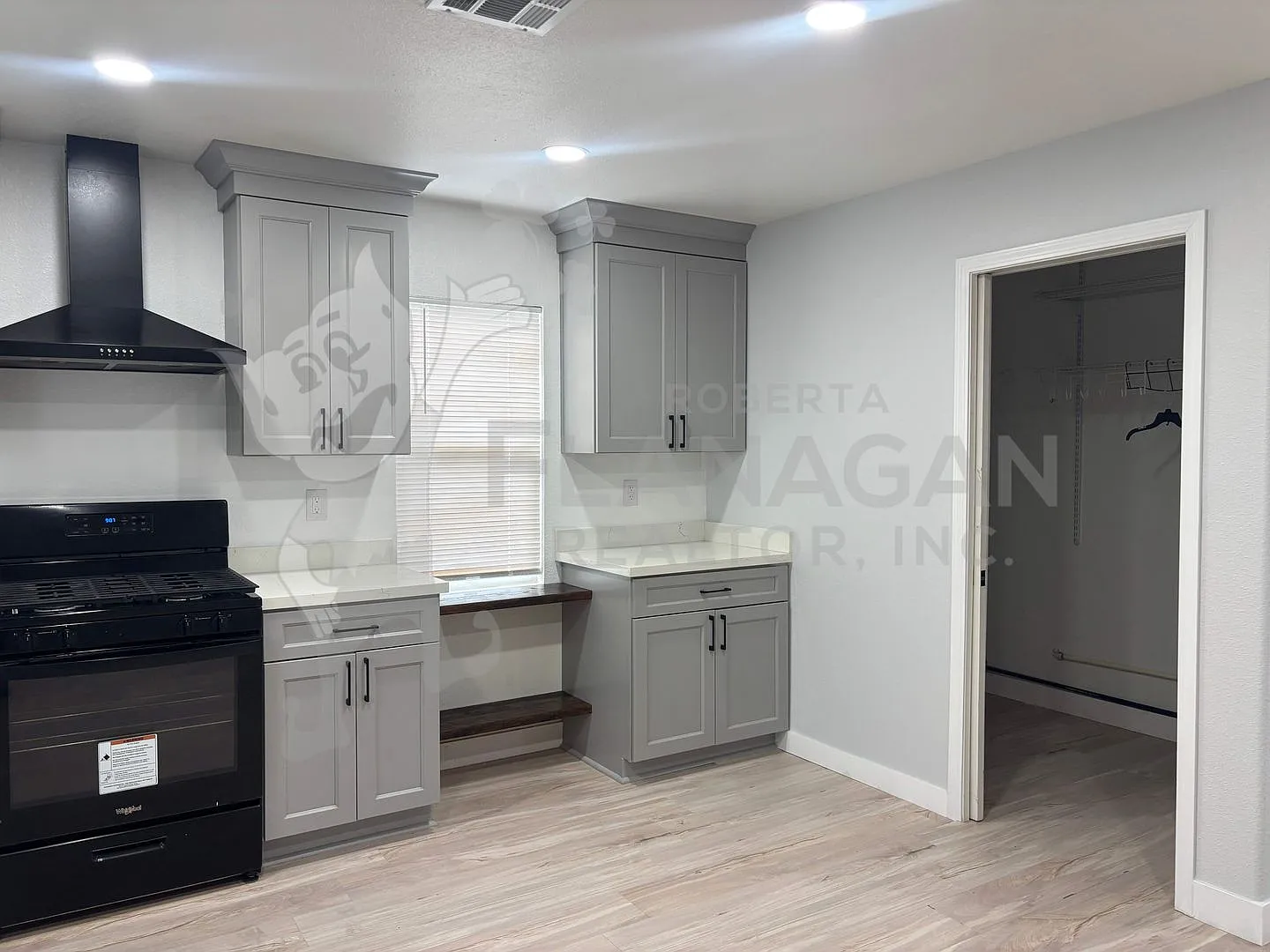3 Bedroom/ 2 Bathroom Home — Photo 3