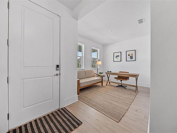 5th image of 1694 Pinecliff Dr #4/3