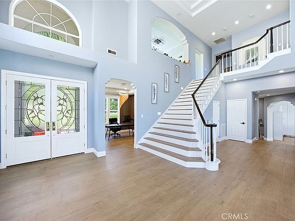 3rd image of 39 Golf Ridge Dr