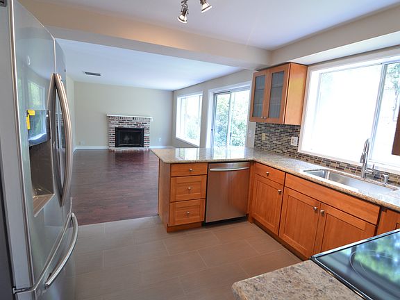 3rd image of 1755 140th Ct SE