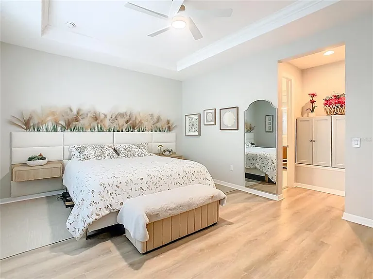 790 Carmel Ln — Photo 20