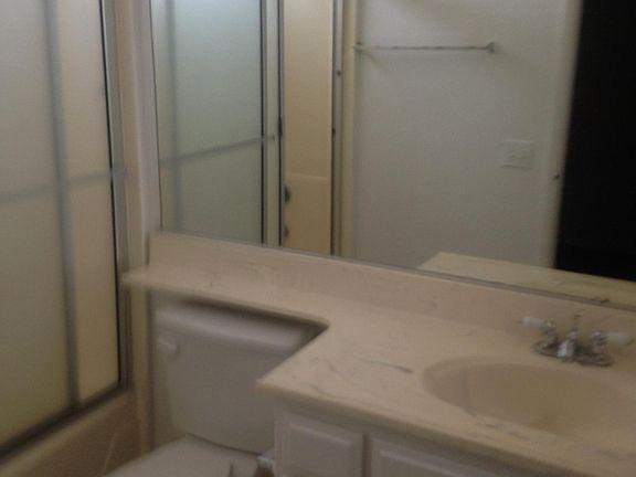 4th image of 11007 Hartsook St APT 105