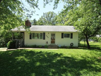 1065 Cedar St, Saint Clair, MO, 63077