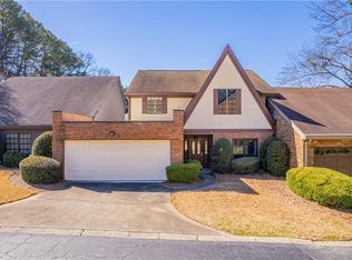 2 Westchester Sq, Decatur, GA 30030