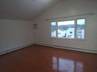 114 Curtis Ln, Yonkers, NY 10710