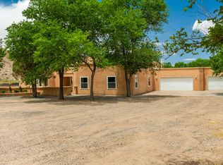 79 Sand Hill Rd, Los Lunas, NM 87031