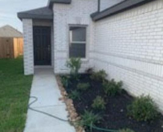 2nd image of 22814 Mahogany Hills Ln