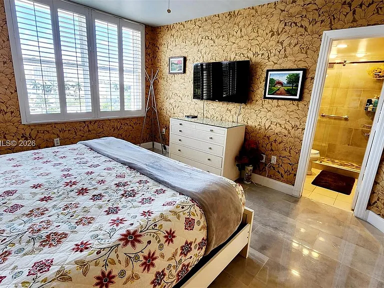 888 Intracoastal Dr #6E — Photo 13