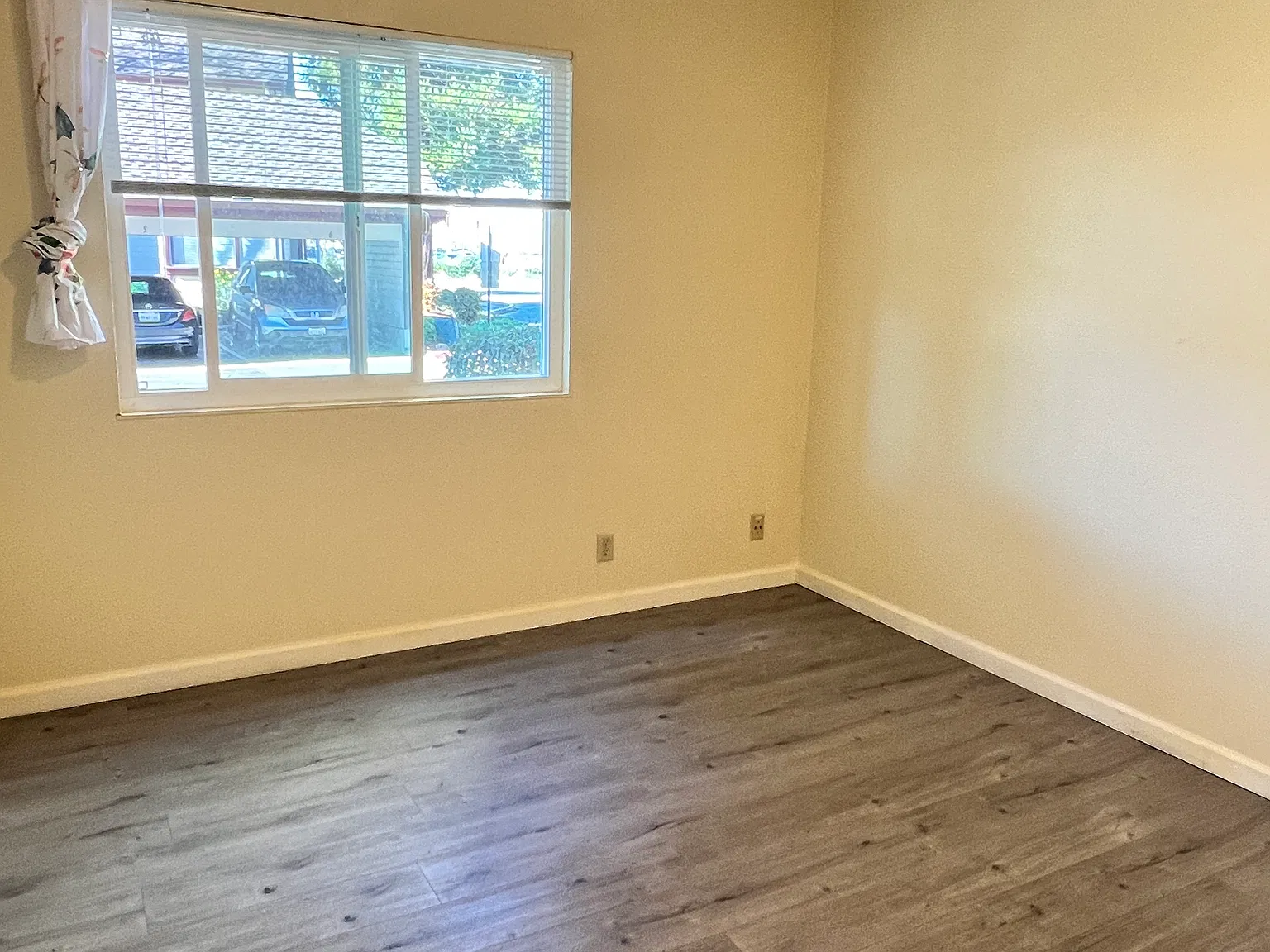 6236 Civic Terrace Ave — Photo 3