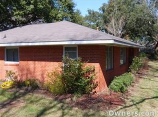 2524 E Contour Dr, Baton Rouge, LA 70809