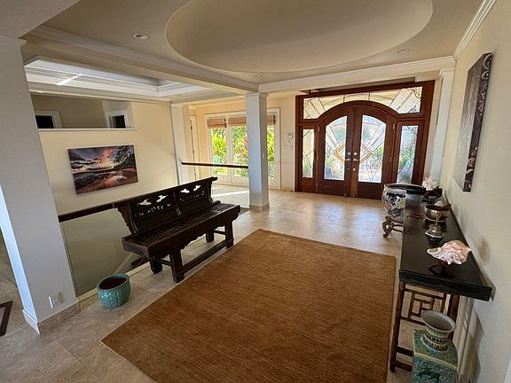 Entry way