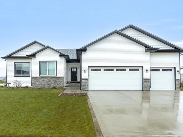 5406 Westfield Dr, Ames, IA 50014