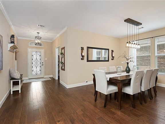 2nd image of 3949 Ringdove Way
