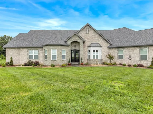 9 Crescent Meadows Ct, Eureka, MO 63025