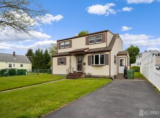 3 Seymour Ave, Edison, NJ 08817