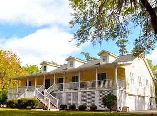 1957 Seabreeze Dr SE, Darien, GA 31305