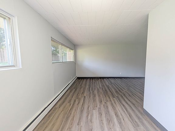 5th image of 2B Arlington Ave #107
