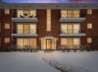 (Undisclosed Address), Skokie, IL