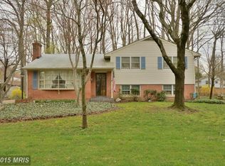 5678 Ravenel Ln, Springfield, VA 22151