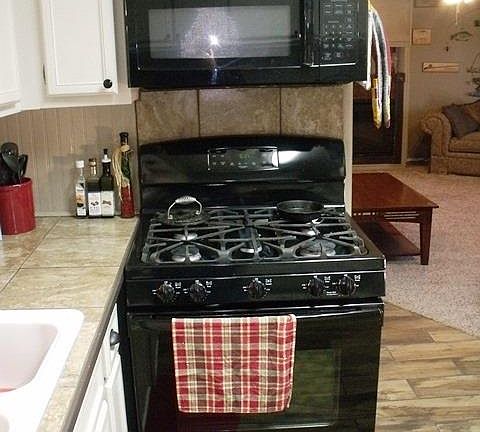 5th image of 604 Palo Verde Dr #T