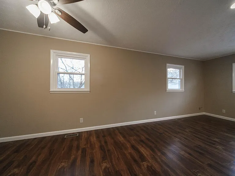 460 California St #4 — Photo 8