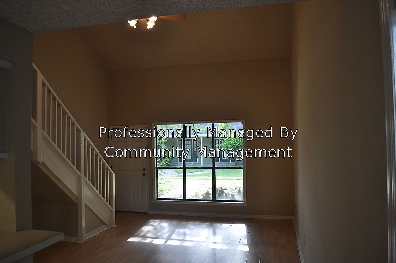 2nd image of 1428 Sharlo Ave