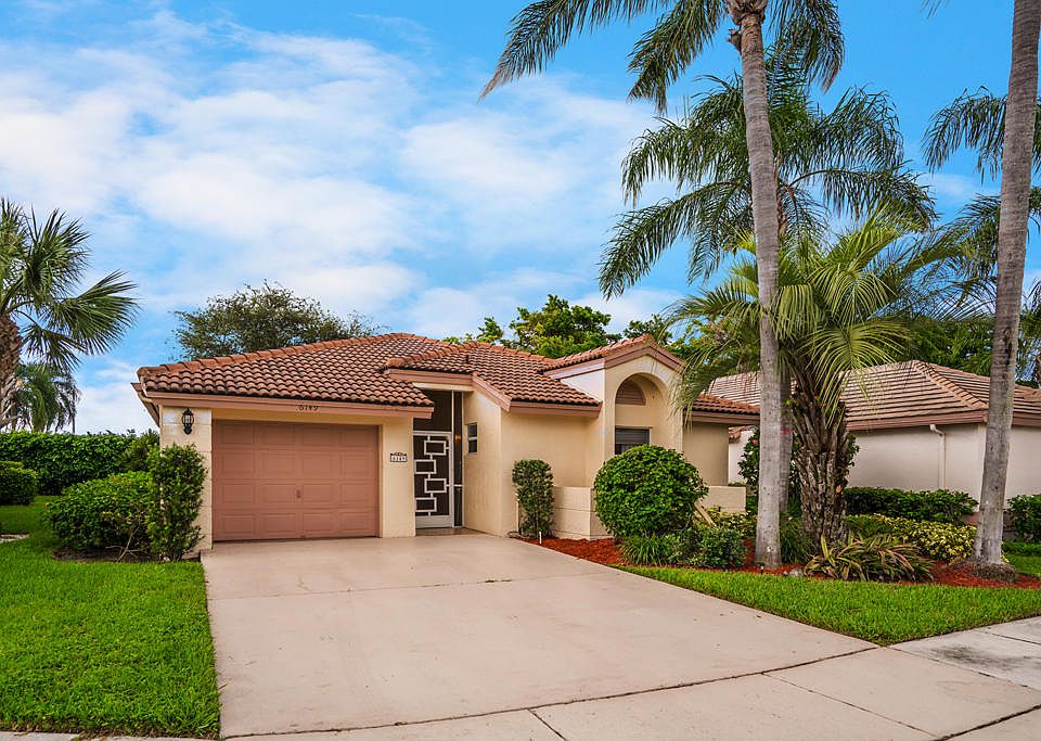 1st image of 6149 Bay Isles Dr