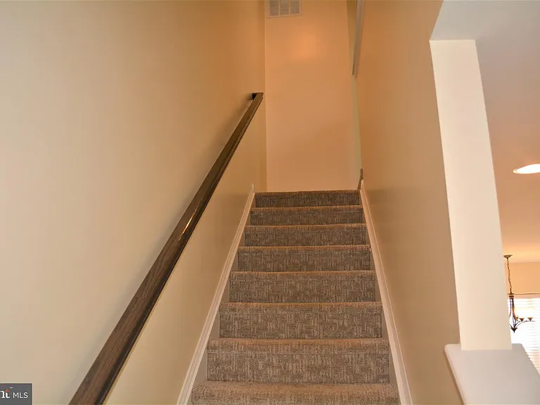 6203 Margarita Way — Photo 24