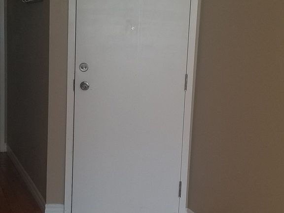5th image of 959 Bloor St W #1