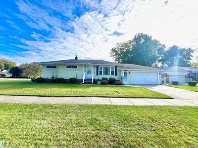 22439 Haber Dr, Fairview Park, OH, 44126